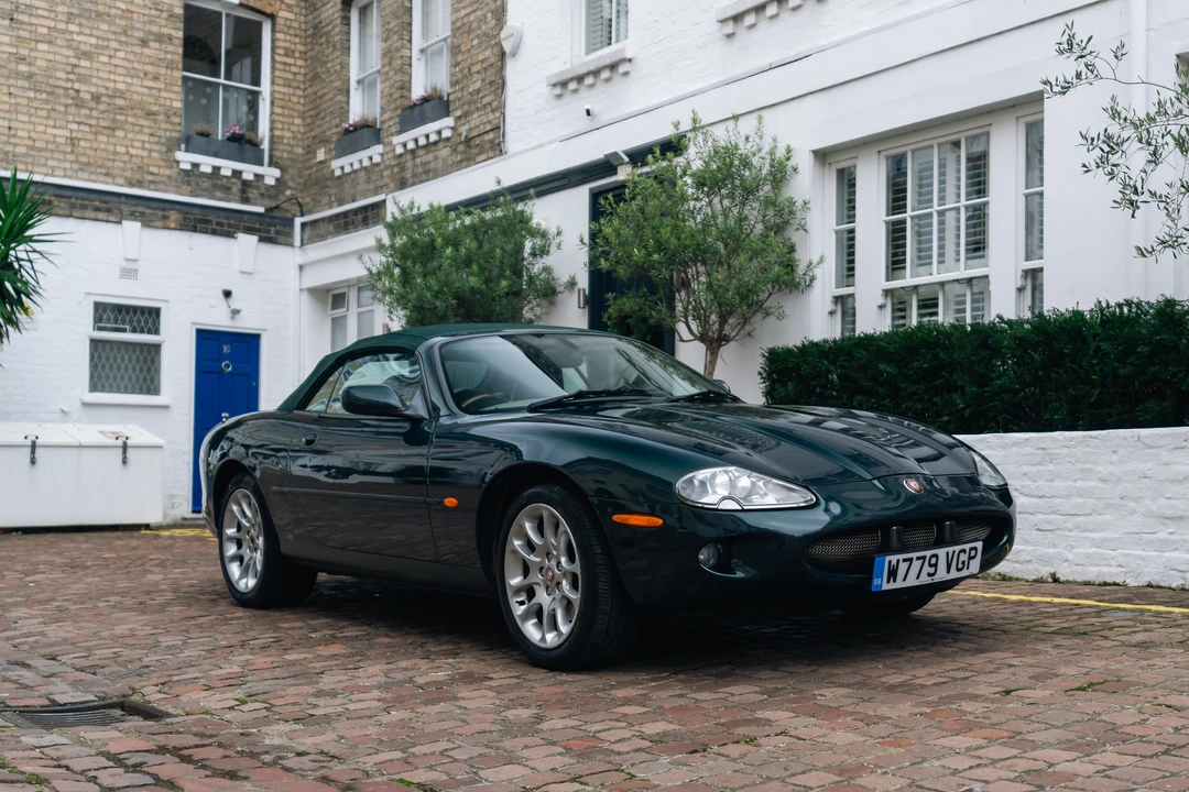 2000 Jaguar X100 XKR - Image 13 of 31
