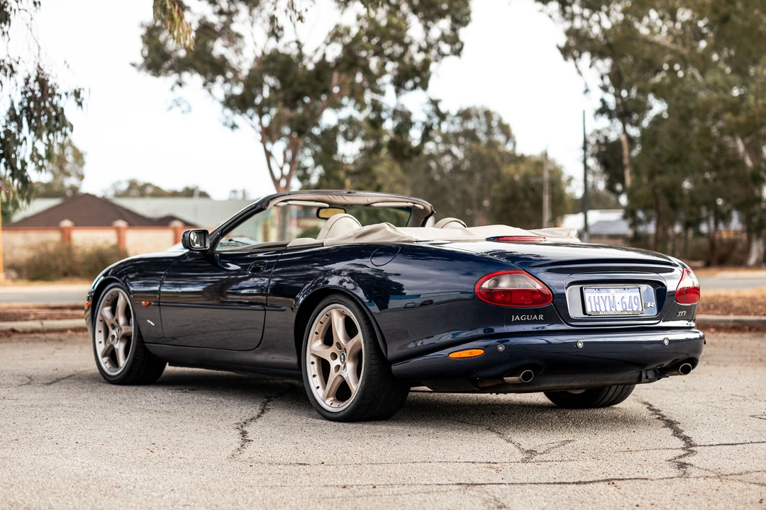 2000 Jaguar X100 XKR - Image 5 of 31