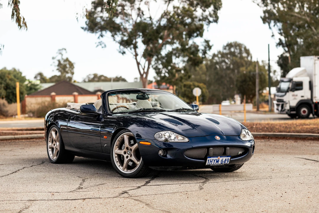 2000 Jaguar X100 XKR - Image 9 of 31