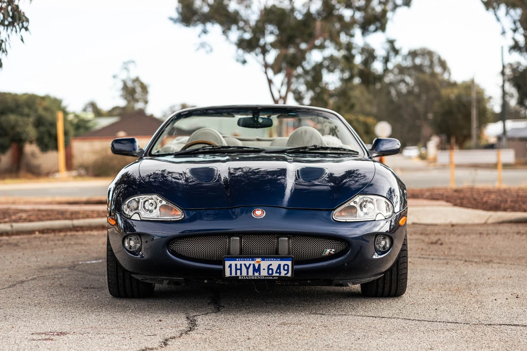2000 Jaguar X100 XKR - Image 2 of 31