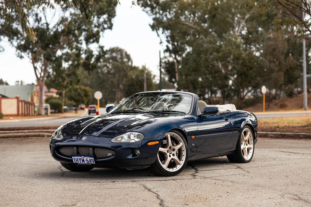 2000 Jaguar X100 XKR - Image 15 of 31