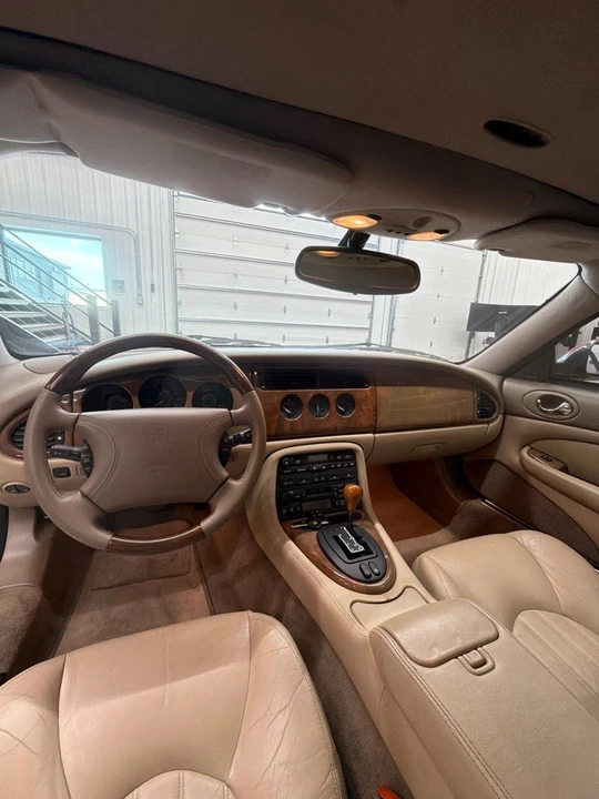 2000 Jaguar X100 XKR - Image 10 of 21