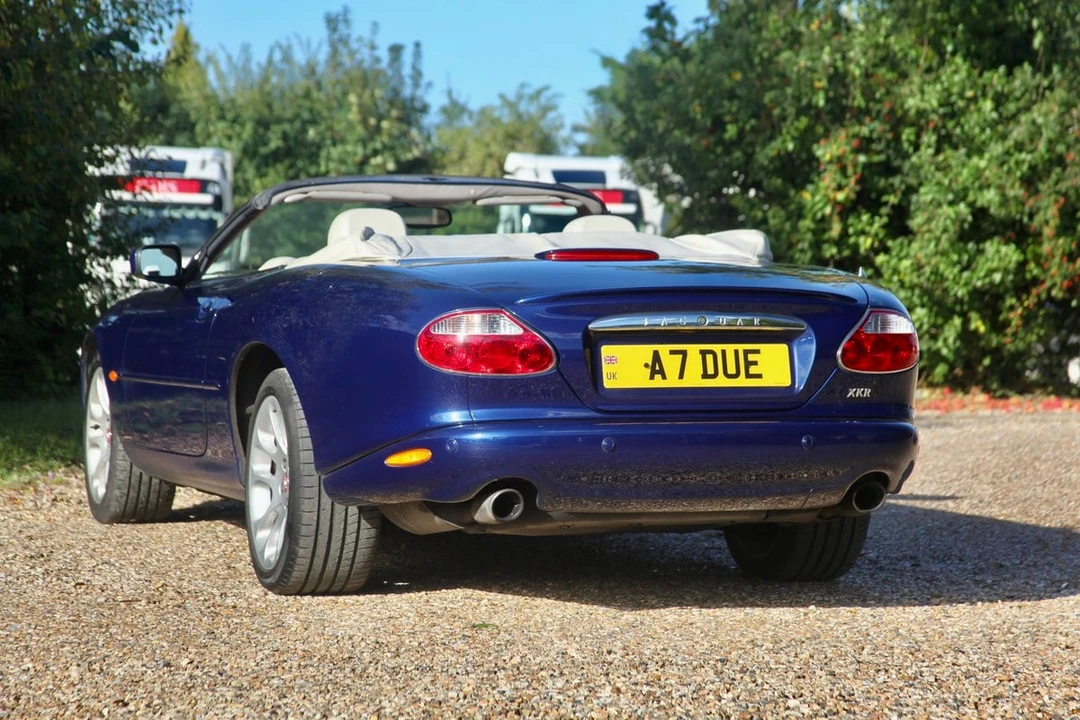2000 Jaguar X100 XKR - Image 15 of 30