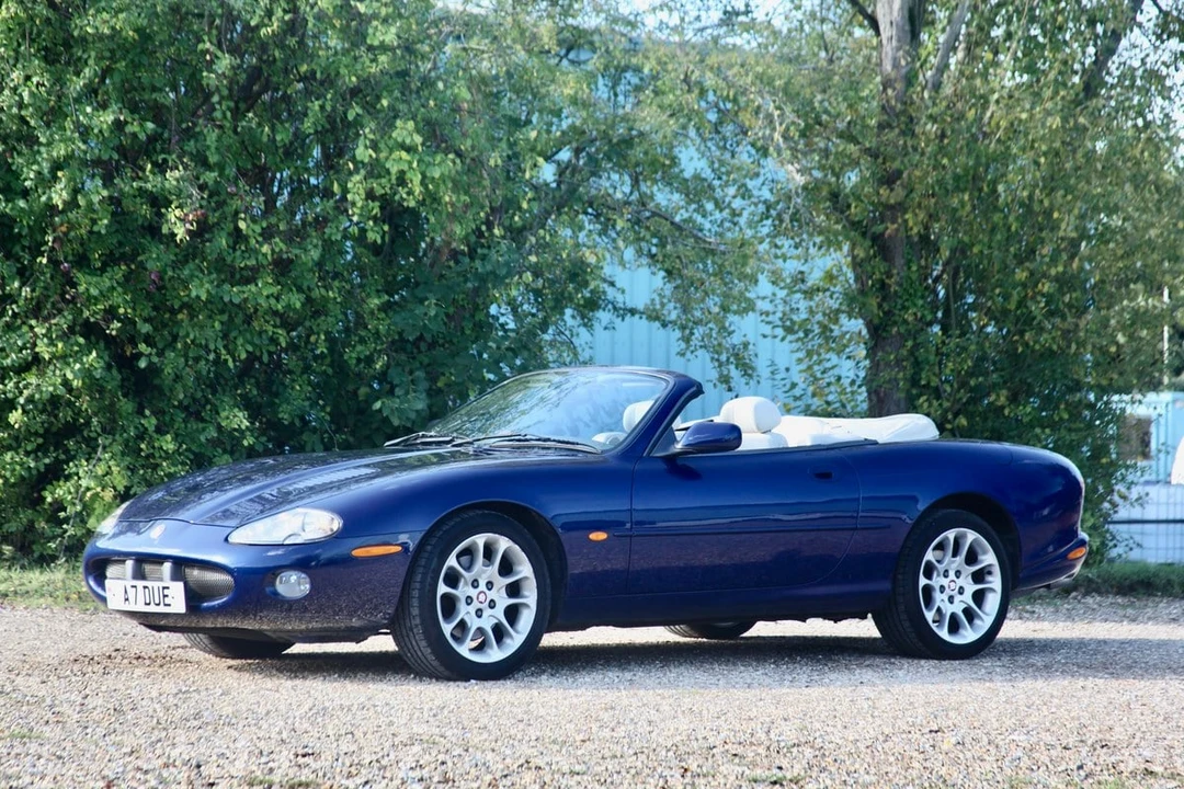 2000 Jaguar X100 XKR - Image 17 of 30