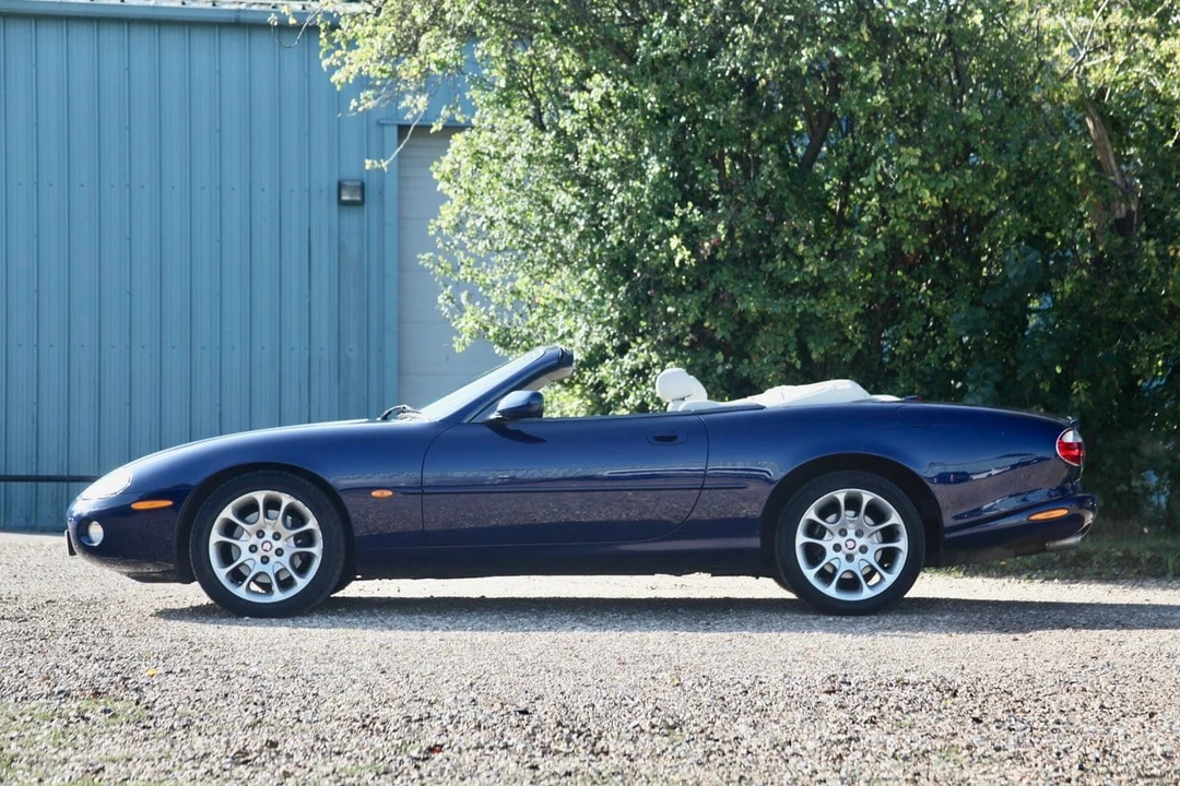 2000 Jaguar X100 XKR - Image 7 of 30