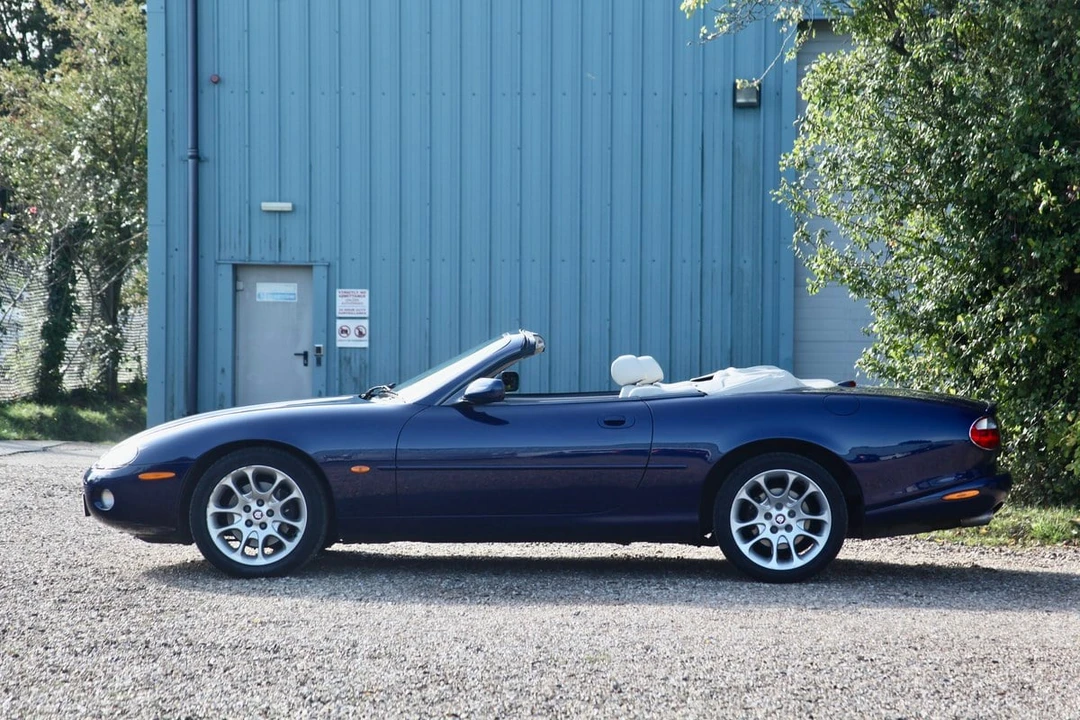 2000 Jaguar X100 XKR - Image 26 of 30