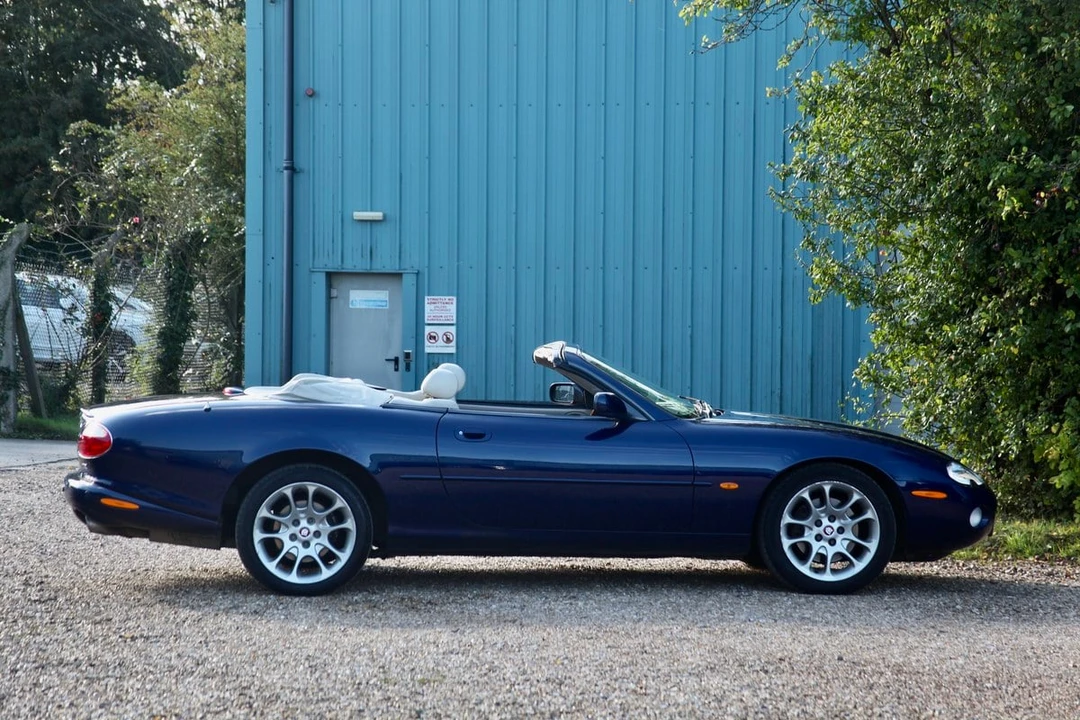 2000 Jaguar X100 XKR - Image 14 of 30