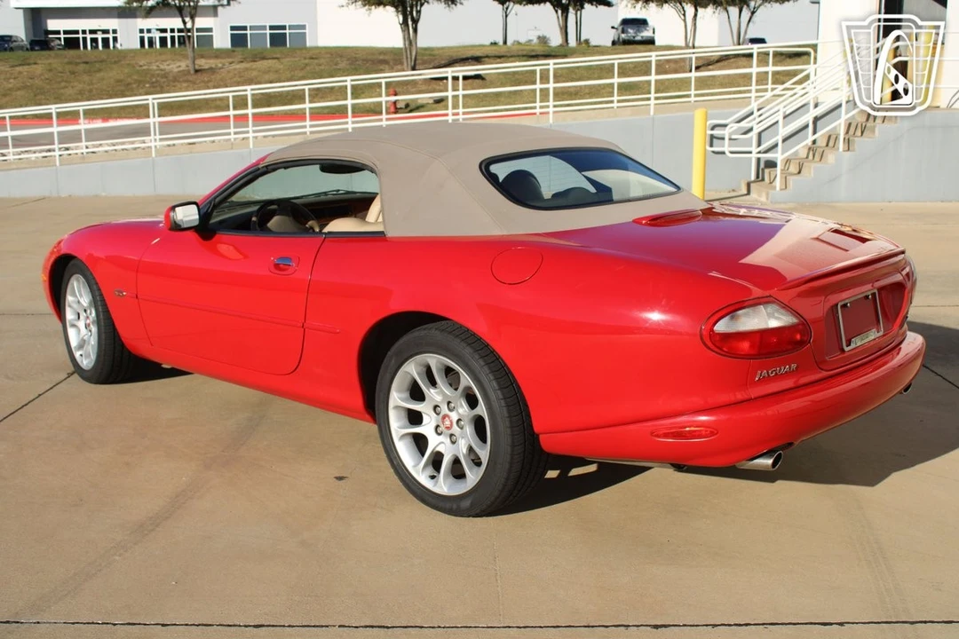2000 Jaguar X100 XKR - Image 11 of 12