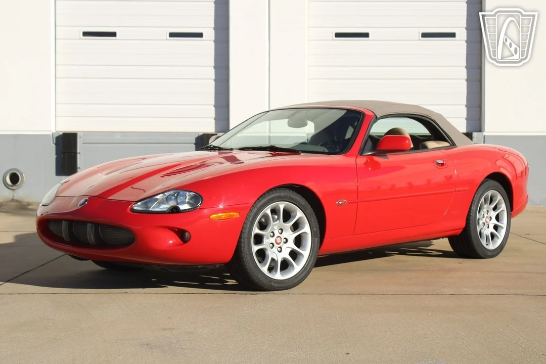 2000 Jaguar X100 XKR - Image 3 of 12