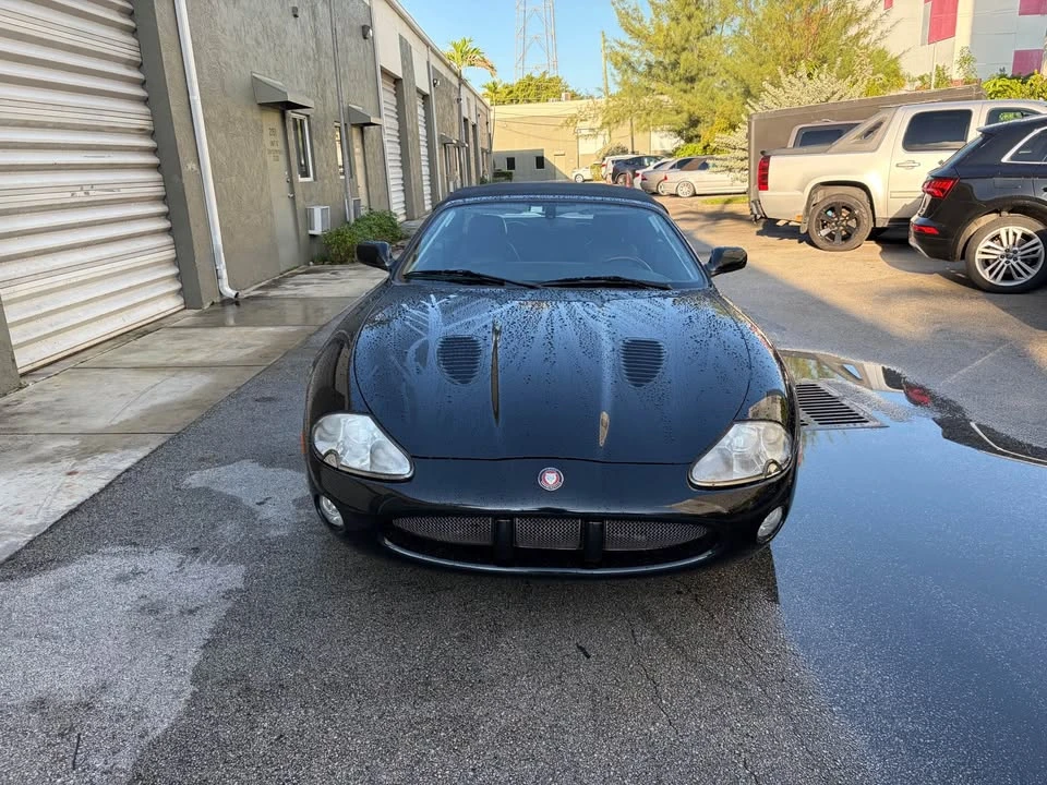 2000 Jaguar X100 XKR - Image 2 of 13