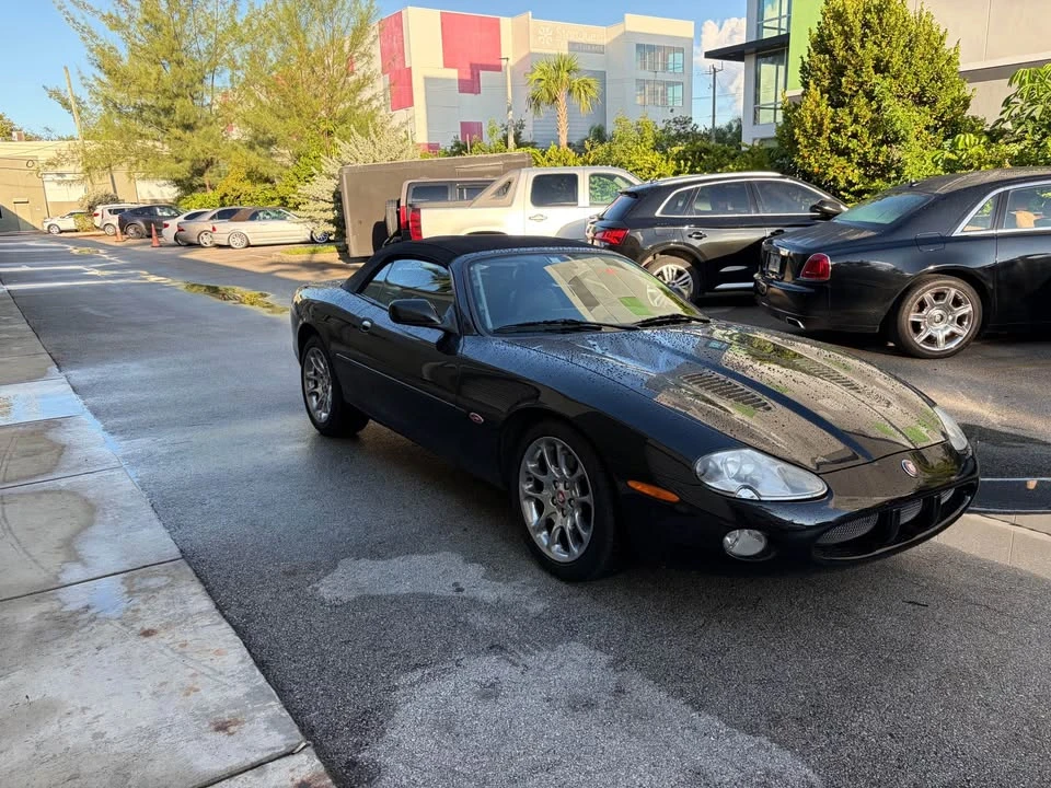 2000 Jaguar X100 XKR - Image 3 of 13