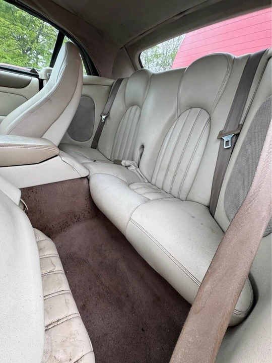 2000 Jaguar X100 XKR - Image 9 of 17
