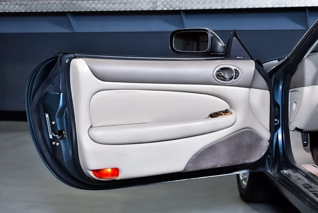 2000 Jaguar X100 XKR - Image 27 of 30