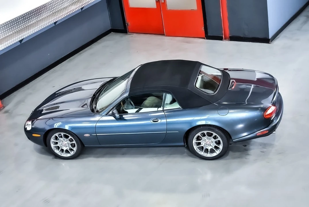 2000 Jaguar X100 XKR - Image 26 of 30