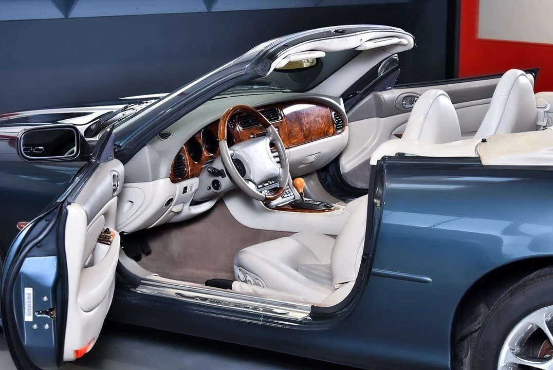 2000 Jaguar X100 XKR - Image 30 of 30