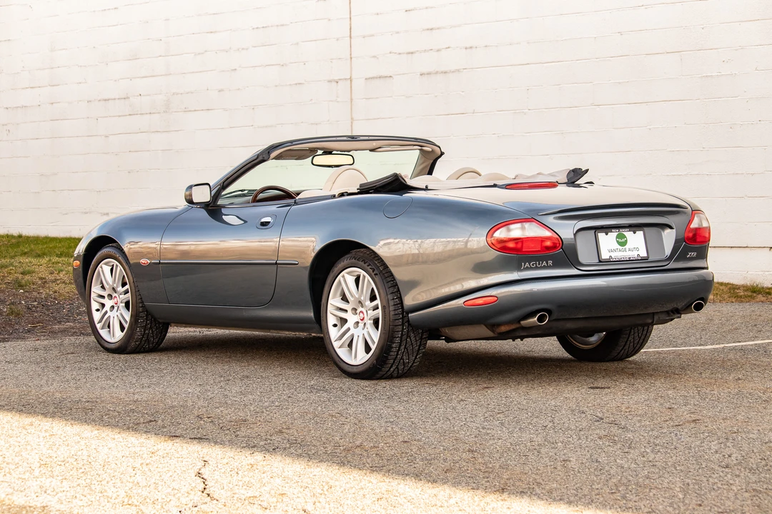 2000 Jaguar X100 XKR - Image 11 of 31