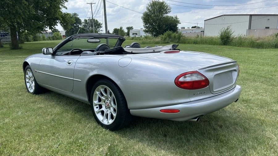 2000 Jaguar X100 XKR - Image 3 of 12