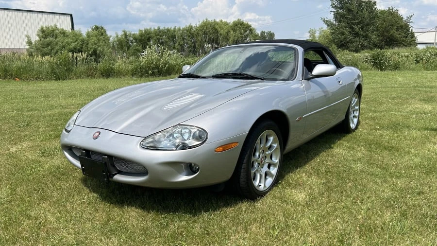 2000 Jaguar X100 XKR - Image 4 of 12