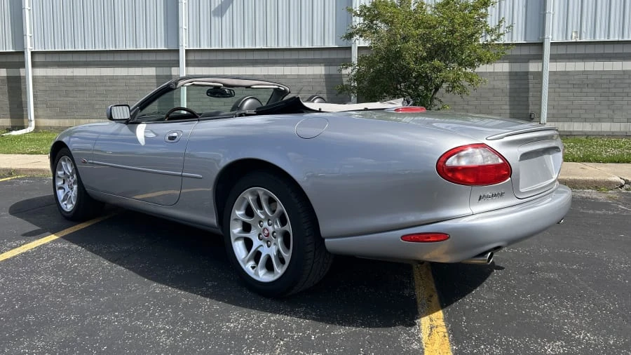 2000 Jaguar X100 XKR - Image 3 of 12