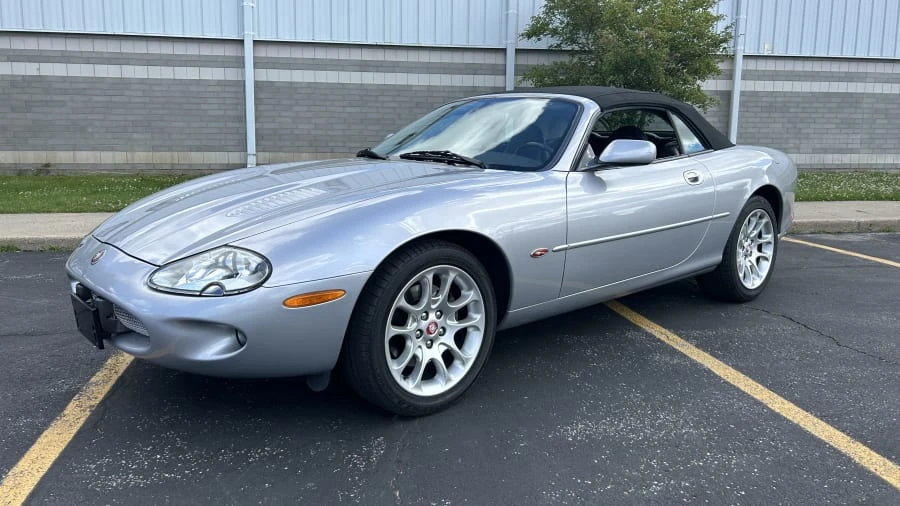 2000 Jaguar X100 XKR - Image 4 of 12