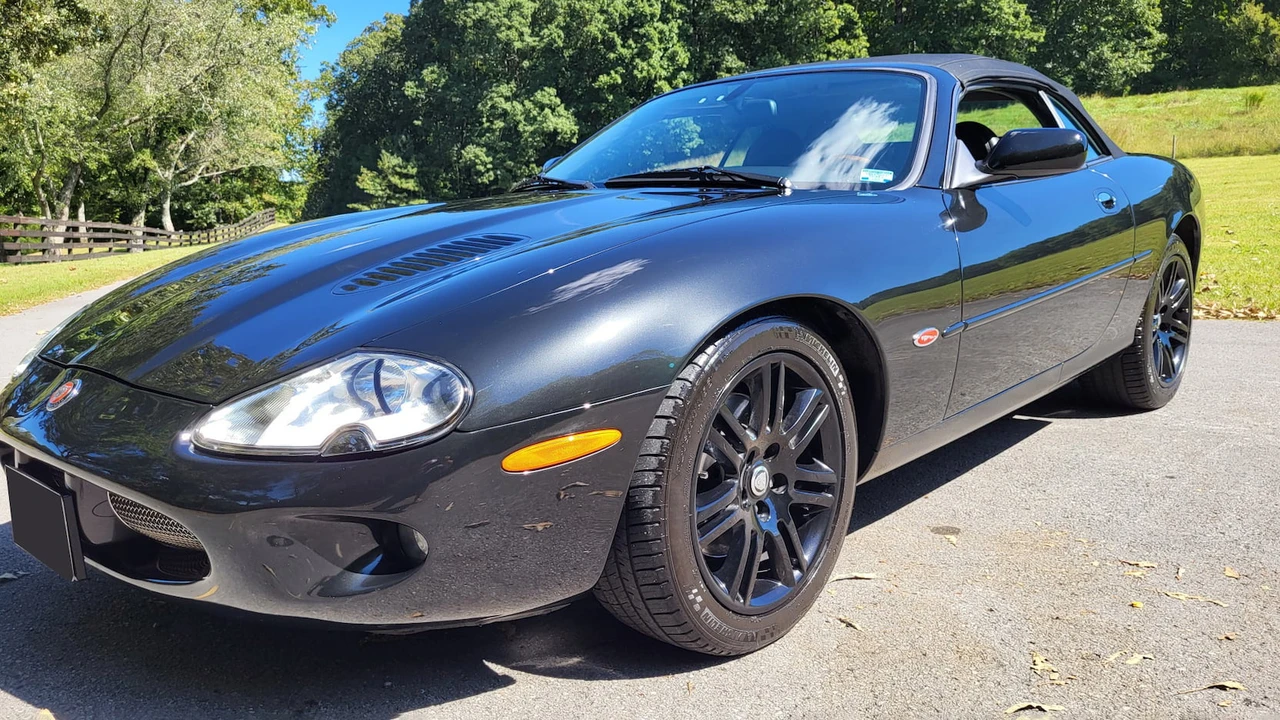 2000 Jaguar X100 XKR - Image 15 of 15