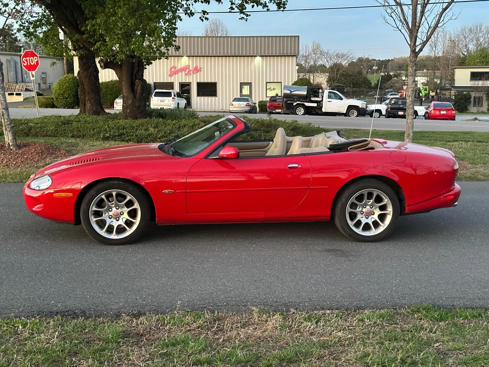 2000 Jaguar X100 XKR - Image 9 of 31