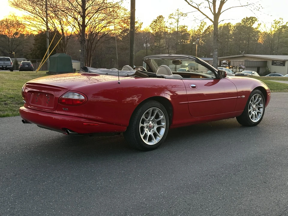 2000 Jaguar X100 XKR - Image 15 of 31