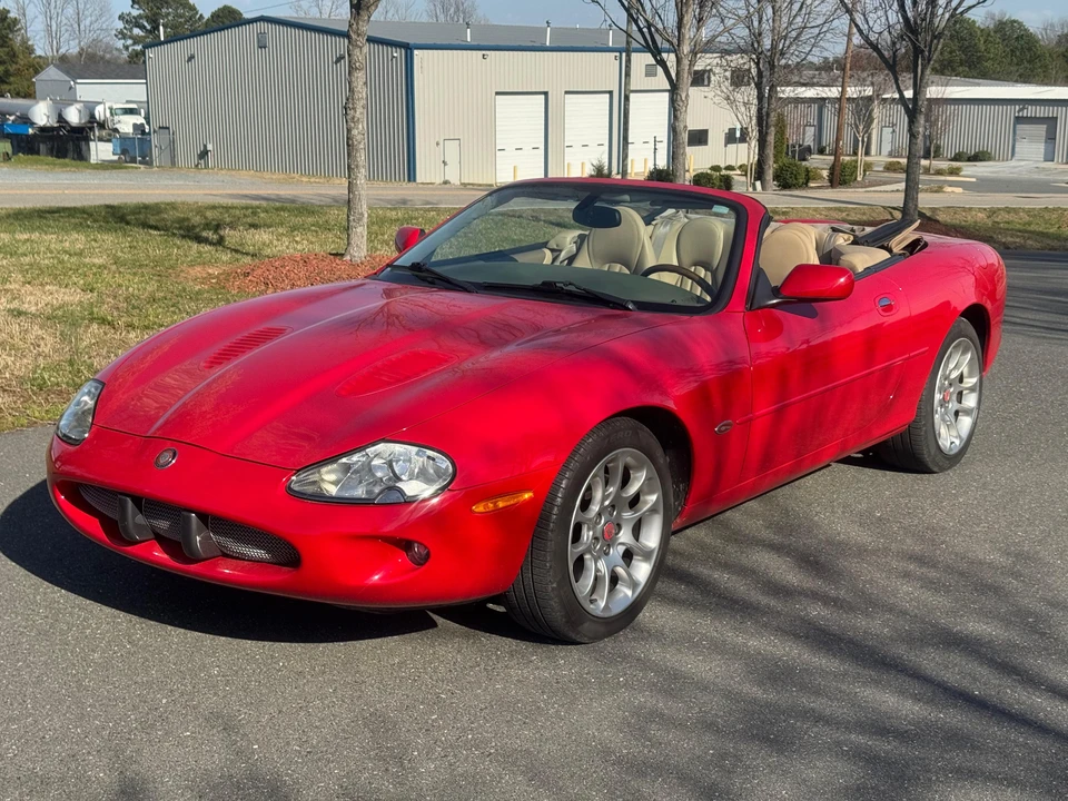 2000 Jaguar X100 XKR - Image 8 of 31
