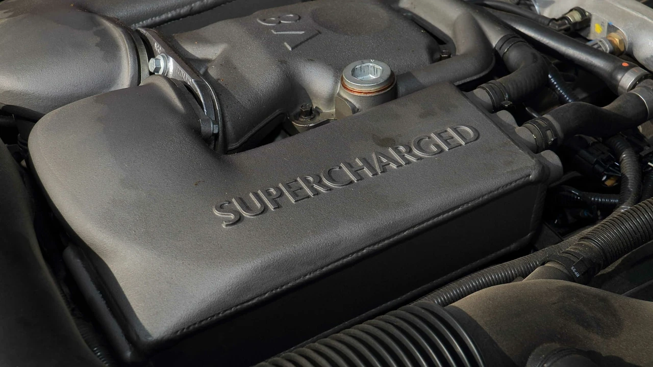 2000 Jaguar X100 XKR - Image 11 of 28