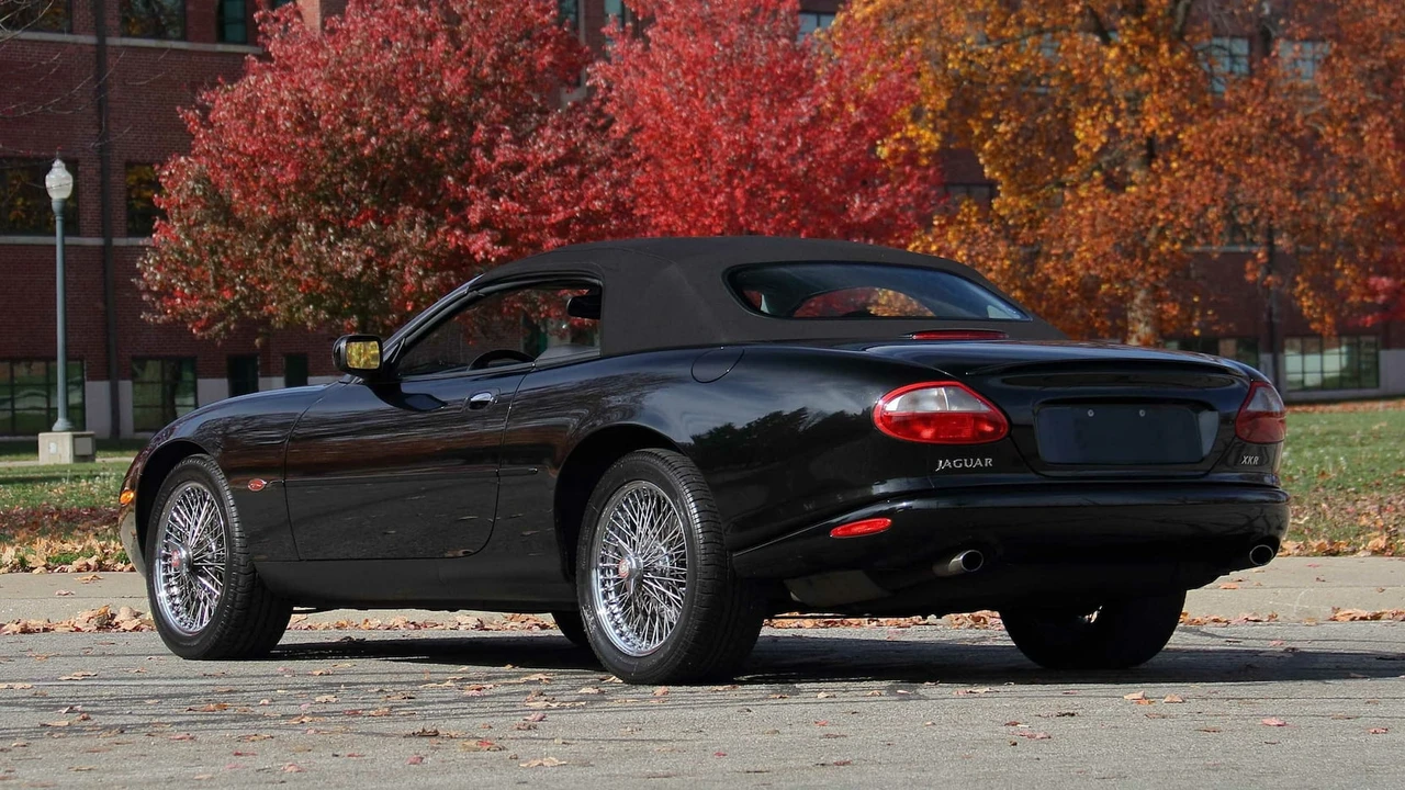 2000 Jaguar X100 XKR - Image 25 of 28