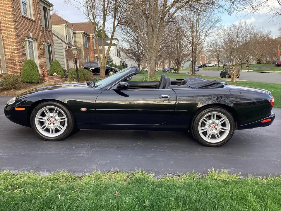 2000 Jaguar X100 XKR - Image 10 of 31