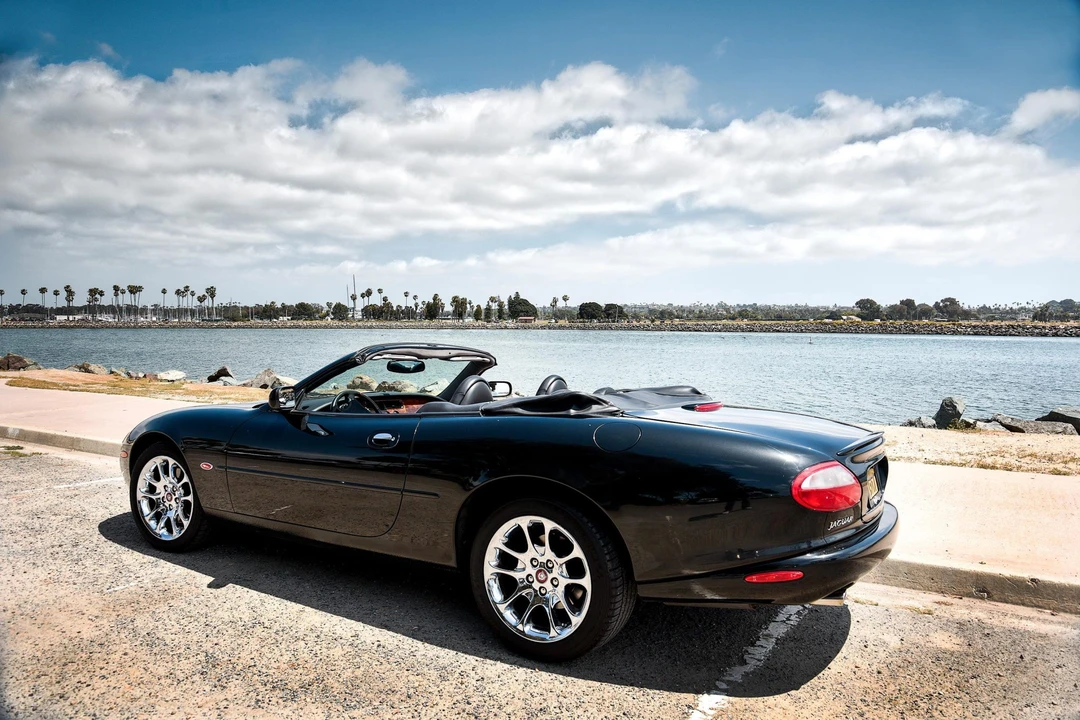 2000 Jaguar X100 XKR - Image 10 of 31