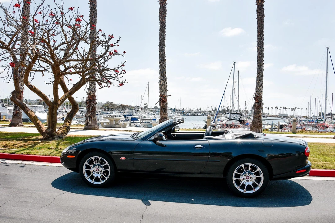 2000 Jaguar X100 XKR - Image 12 of 31