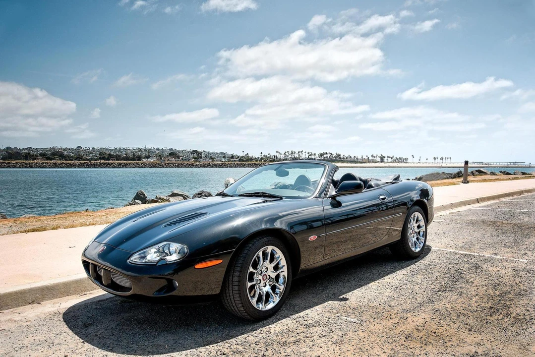 2000 Jaguar X100 XKR - Image 4 of 31