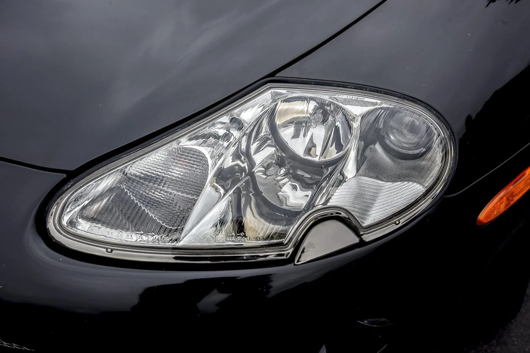2000 Jaguar X100 XKR - Image 25 of 31