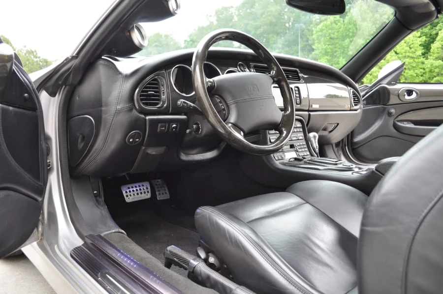 2000 Jaguar X100 XKR - Image 4 of 12