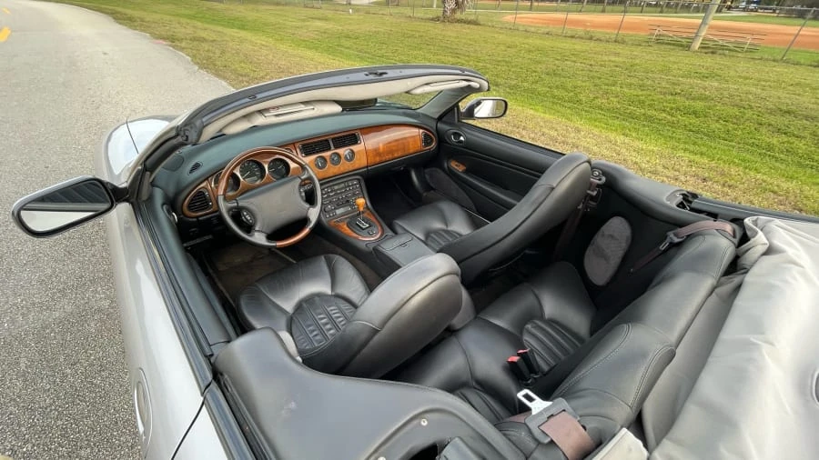 2000 Jaguar X100 XKR - Image 3 of 17