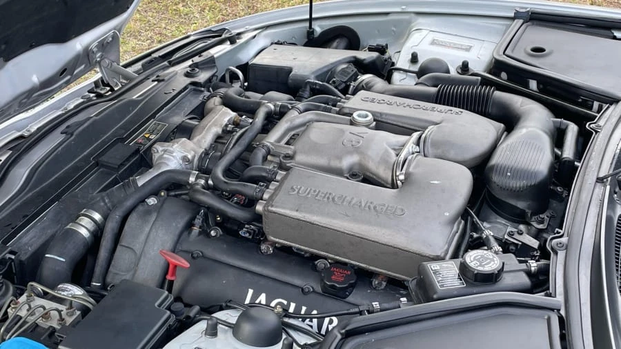 2000 Jaguar X100 XKR - Image 6 of 17