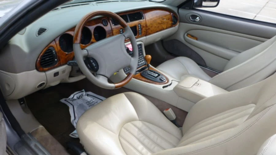2000 Jaguar X100 XKR - Image 5 of 7