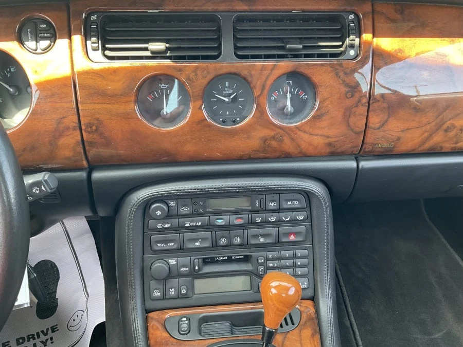 2000 Jaguar X100 XKR - Image 12 of 17