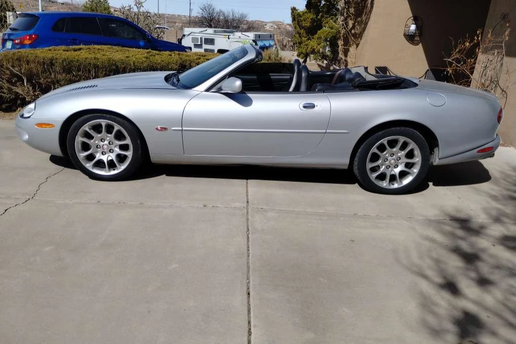 2000 Jaguar X100 XKR - Image 2 of 31