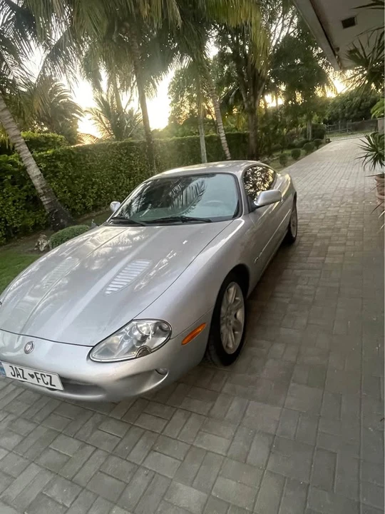 2000 Jaguar X100 XKR - Image 9 of 14