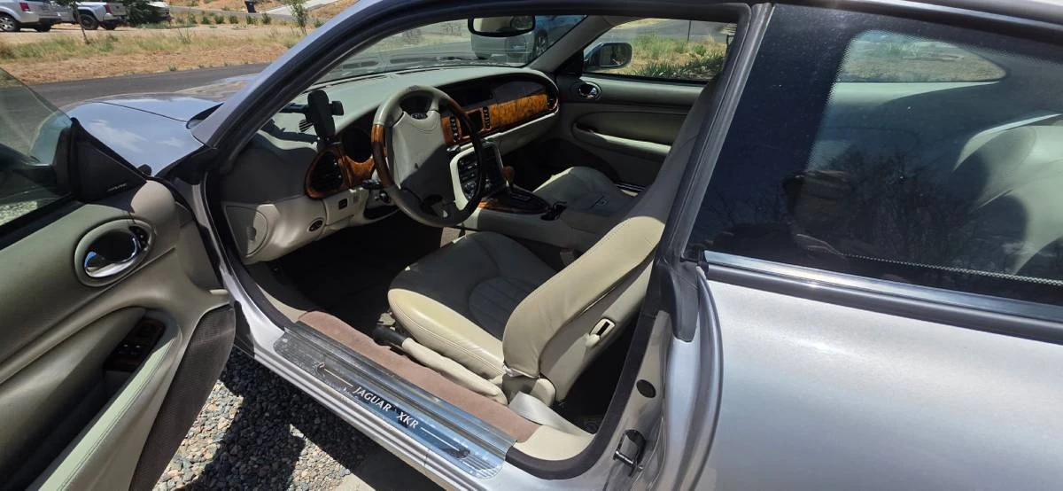 2000 Jaguar X100 XKR - Image 9 of 12