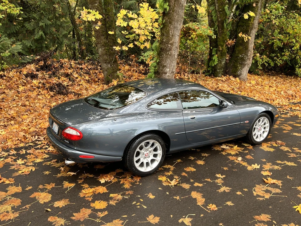 2000 Jaguar X100 XKR - Image 9 of 31