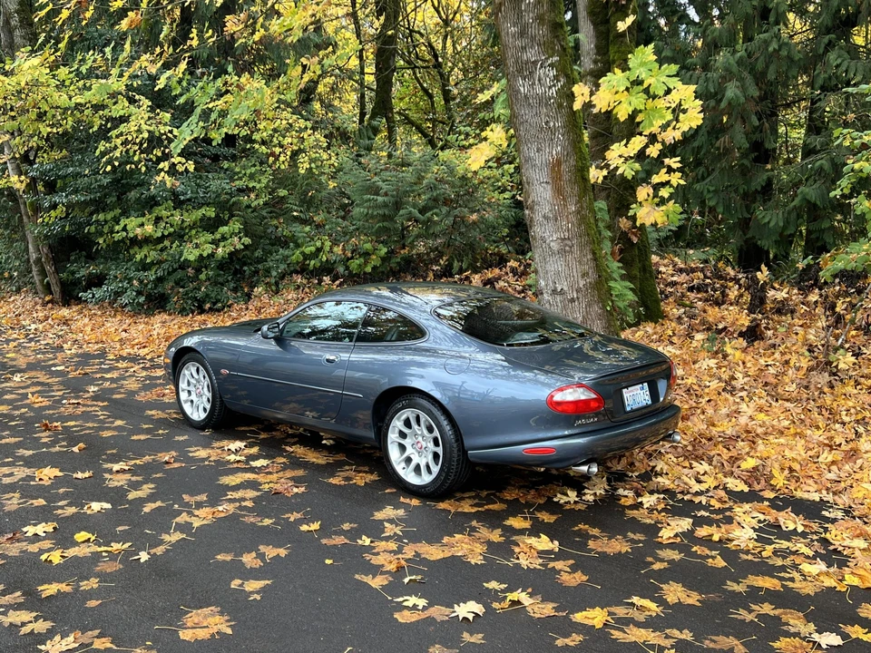 2000 Jaguar X100 XKR - Image 10 of 31