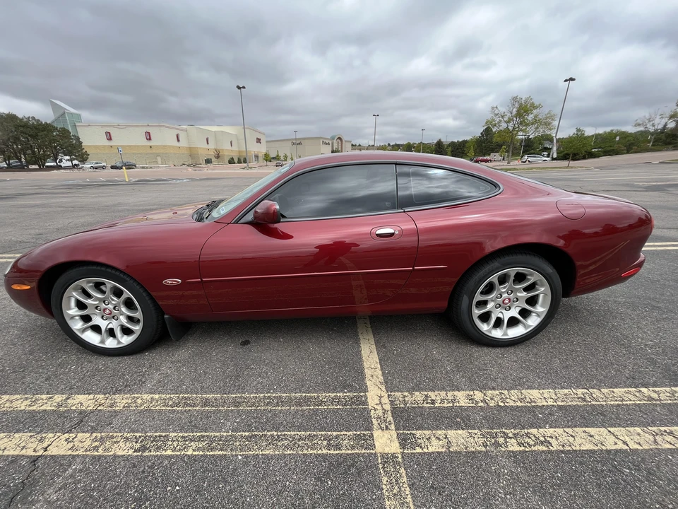 2000 Jaguar X100 XKR - Image 10 of 31