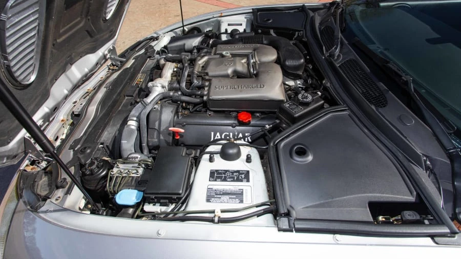 2000 Jaguar X100 XKR - Image 6 of 17