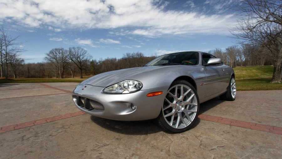 2000 Jaguar X100 XKR - Image 10 of 17
