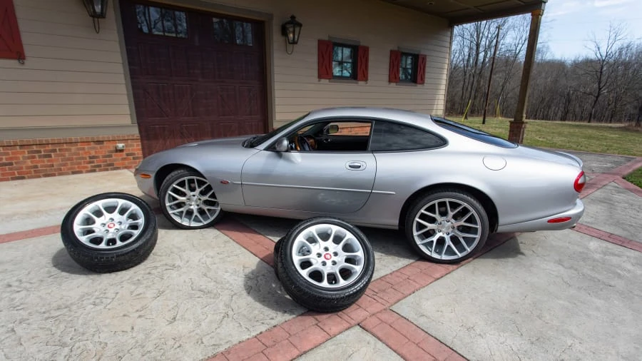 2000 Jaguar X100 XKR - Image 15 of 17