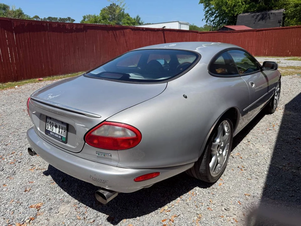 2000 Jaguar X100 XKR - Image 5 of 9